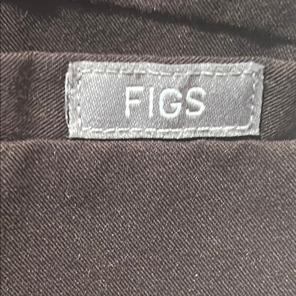 Figs SCRUB top technical collection women’s brown V-Neck Scrub Top size M GUC - Picture 5 of 7